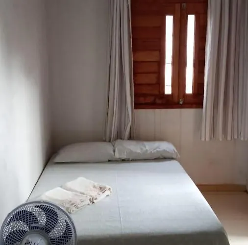 Hospedaria Da Cris